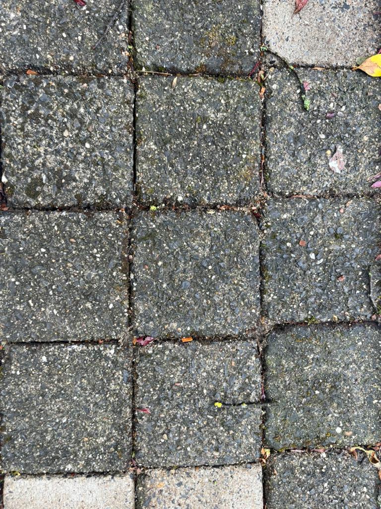 Gratis koppelsteentjes 10 bij 10 cm, Ophalen, Overige materialen, Gebruikt, Klinkers