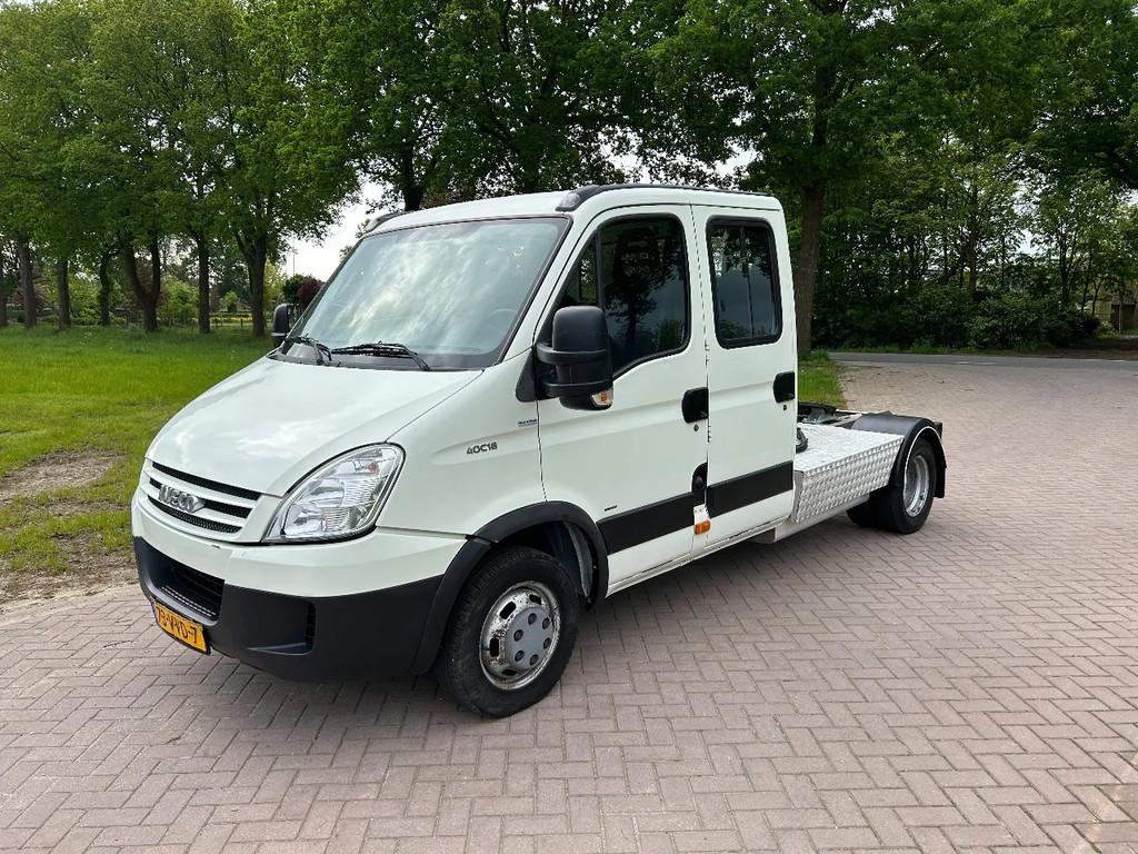 Iveco 40C18 BE TREKKER 10 TON MET DUBBELE CABINE N1, Auto's, Bestelauto's, Achterwielaandrijving, Gebruikt, Iveco, 7 stoelen