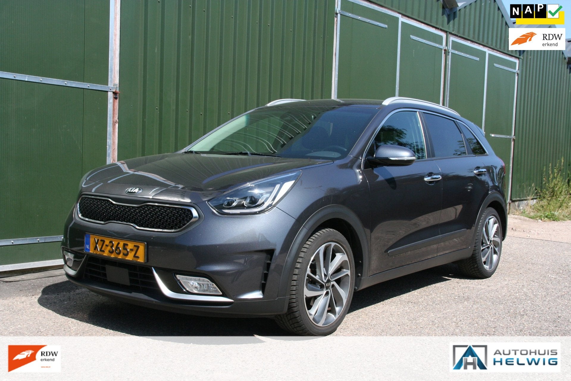 Kia Niro 1.6 GDi Hybrid ExecutiveLine, LEER, NAVIGATIE, CAME, Gebruikt, 23 km/l, 1390 kg, SUV of Terreinwagen