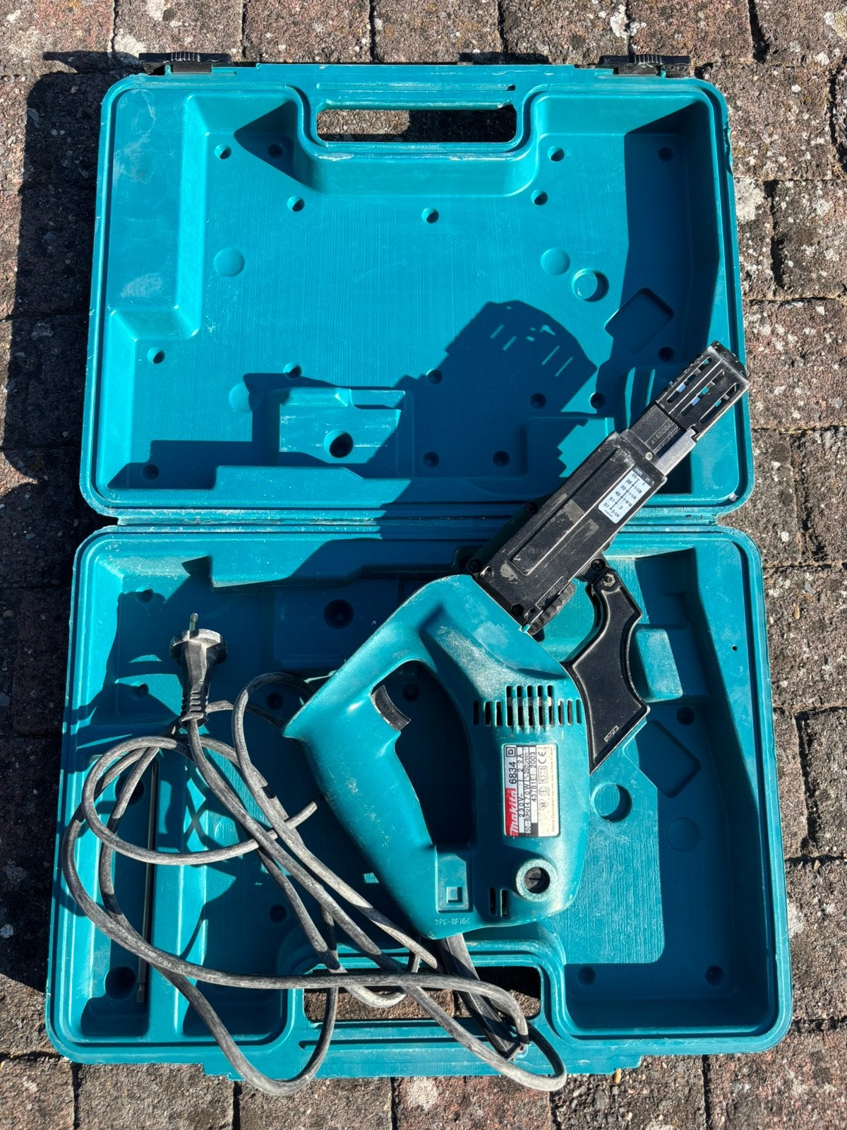 Makita 6834 - Gipslaat Schroefmachine - Gips Schroefmachine, Ophalen, Zo goed als nieuw