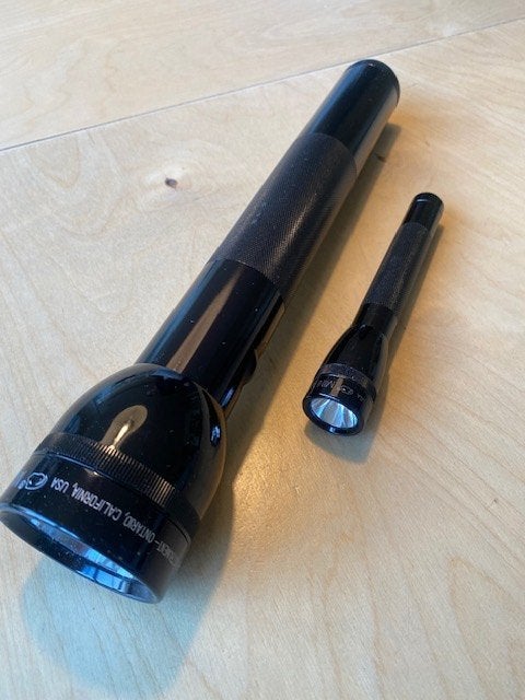 Een Mag-Lite staaflamp 3D en een Mag-Lite Mini AA, Ophalen of Verzenden, Zo goed als nieuw, Batterij