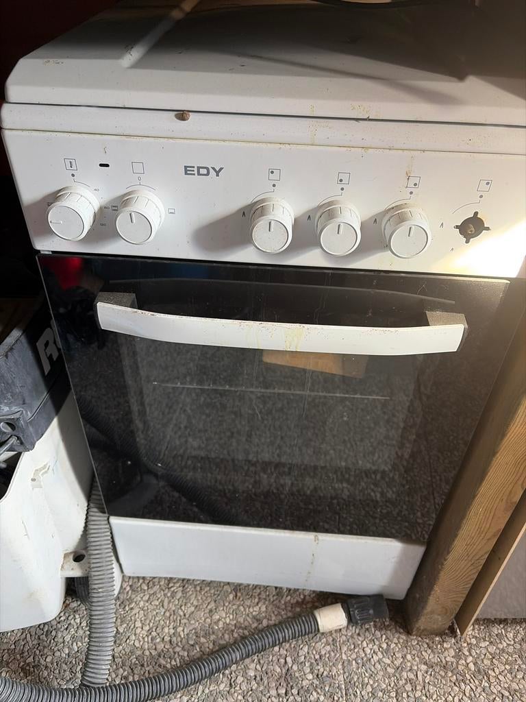 EDY Fornuis met oven, Ophalen, Gebruikt, 4 kookzones, Elektrisch