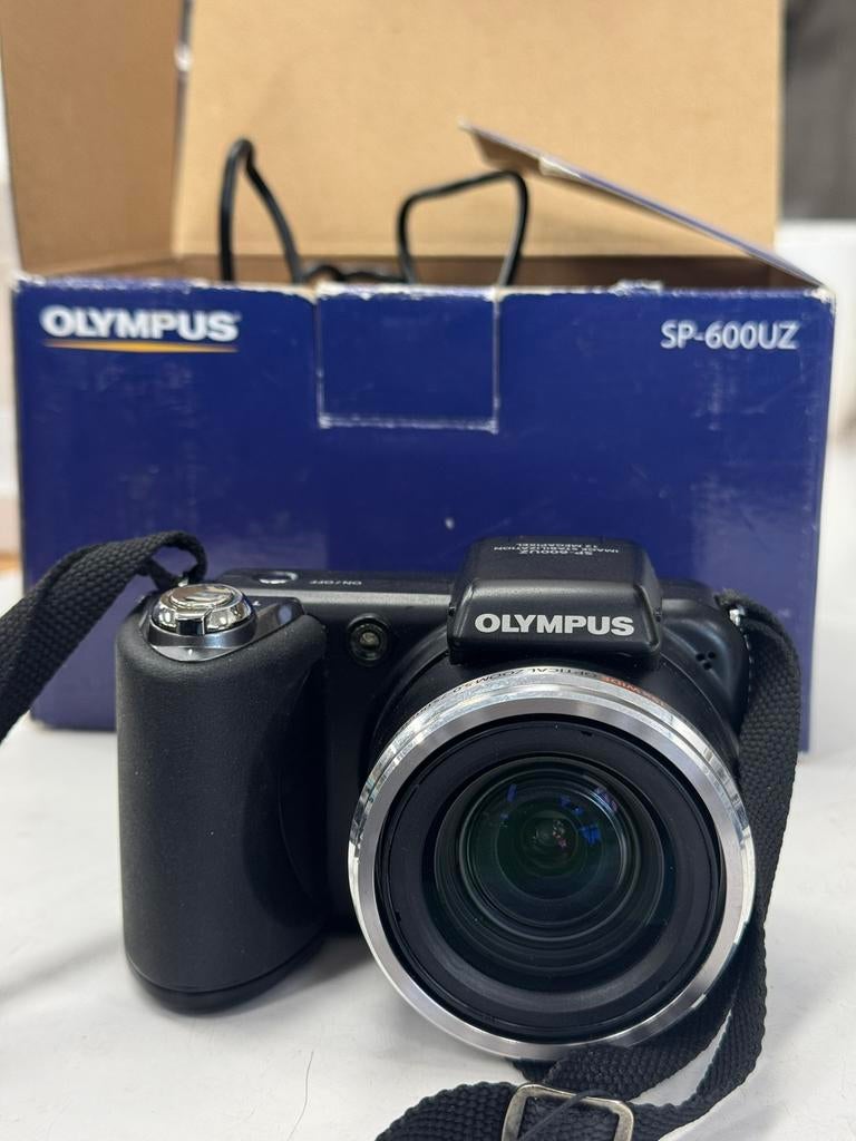 Olympus SP-600UZ  Digitale Camera met 15x Ultra Zoom, Ophalen of Verzenden, Zo goed als nieuw, Spiegelreflex, Olympus