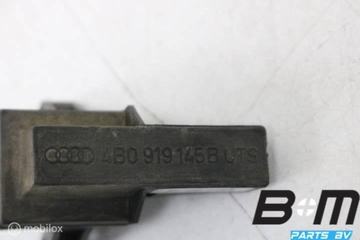 Parkeersensor Audi A3 8P 4B0919145B, Gebruikt