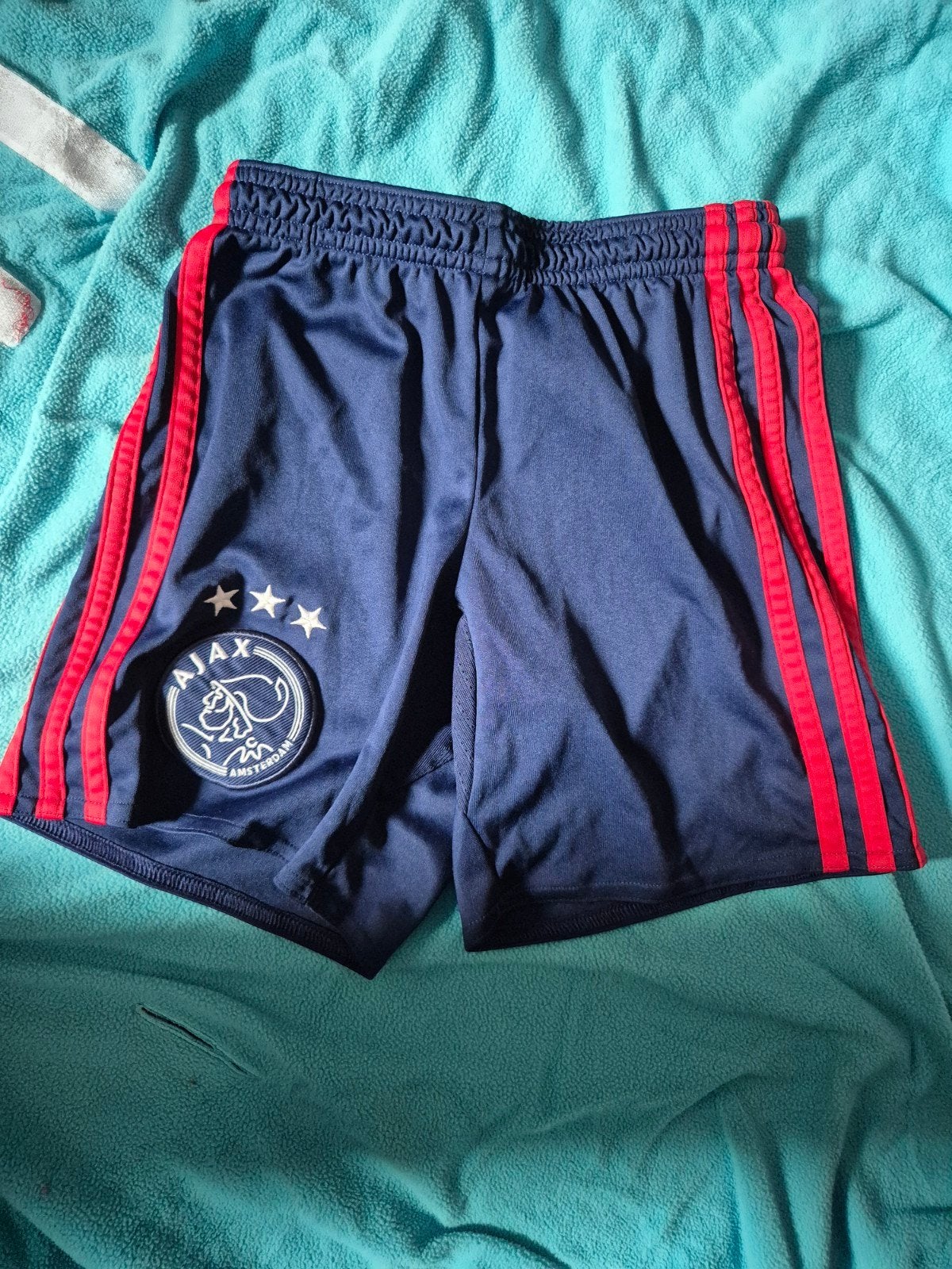 Adidas Ajax voetbalbroekje maat 128 (7-8 jaar), Ophalen of Verzenden, Gebruikt, Adidas, Jongen