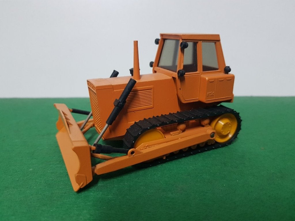 Hanomag K12D bulldozer Cursor 1/50, Hobby en Vrije tijd, Modelauto's | 1:50, Ophalen of Verzenden, Zo goed als nieuw, Hijskraan, Tractor of Landbouw