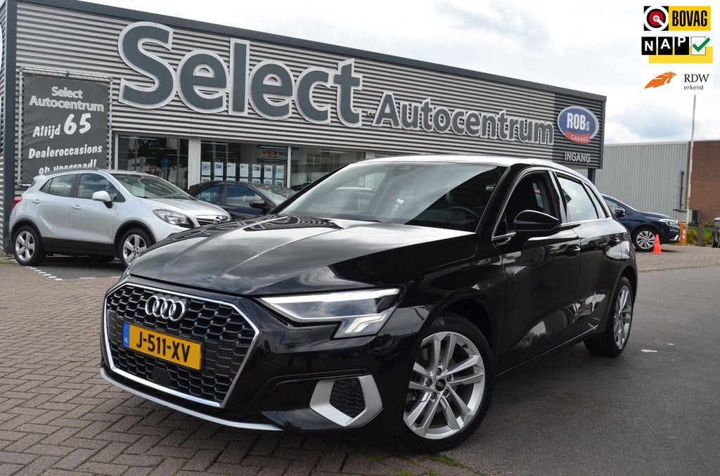 Audi A3 Sportback 30 TFSI Business edition| AUTOMAAT|CARPLAY, Auto's, Audi, Gebruikt, Euro 6, Met garantie (alle), Origineel Nederlands