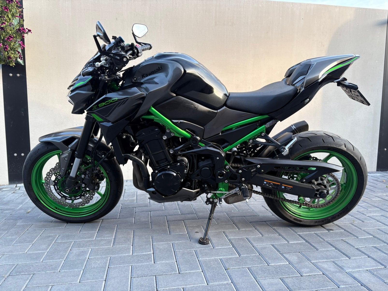 Kawasaki Z900 met de juiste kleuren, Motoren, Motoren | Kawasaki, Motorrijbewijs A, Particulier, Meer dan 35 kW, Handgeschakeld