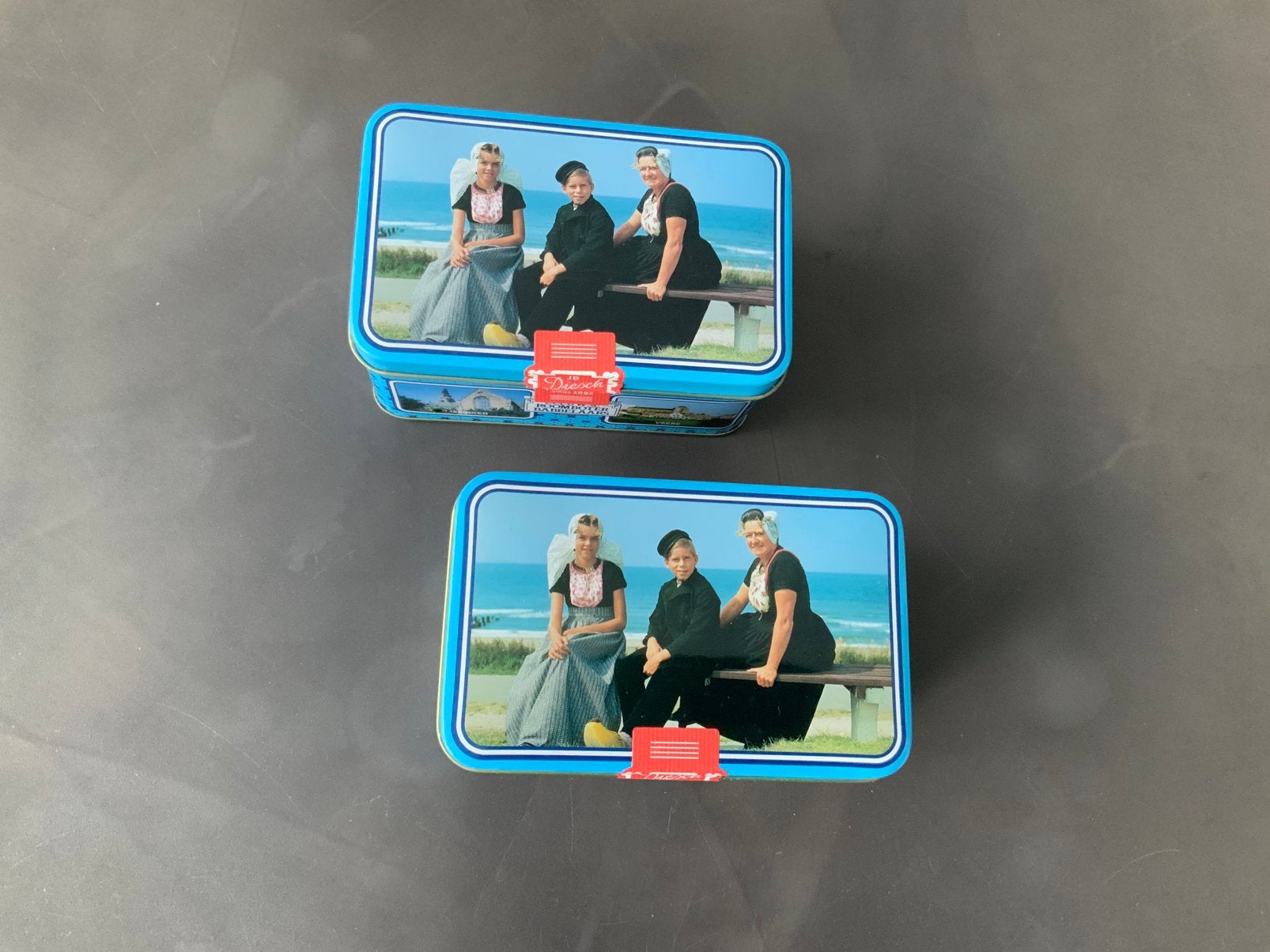 Twee blikjes met babbelaars. Leuk voor bij je verzameling., Ophalen of Verzenden, Nieuw, Overige