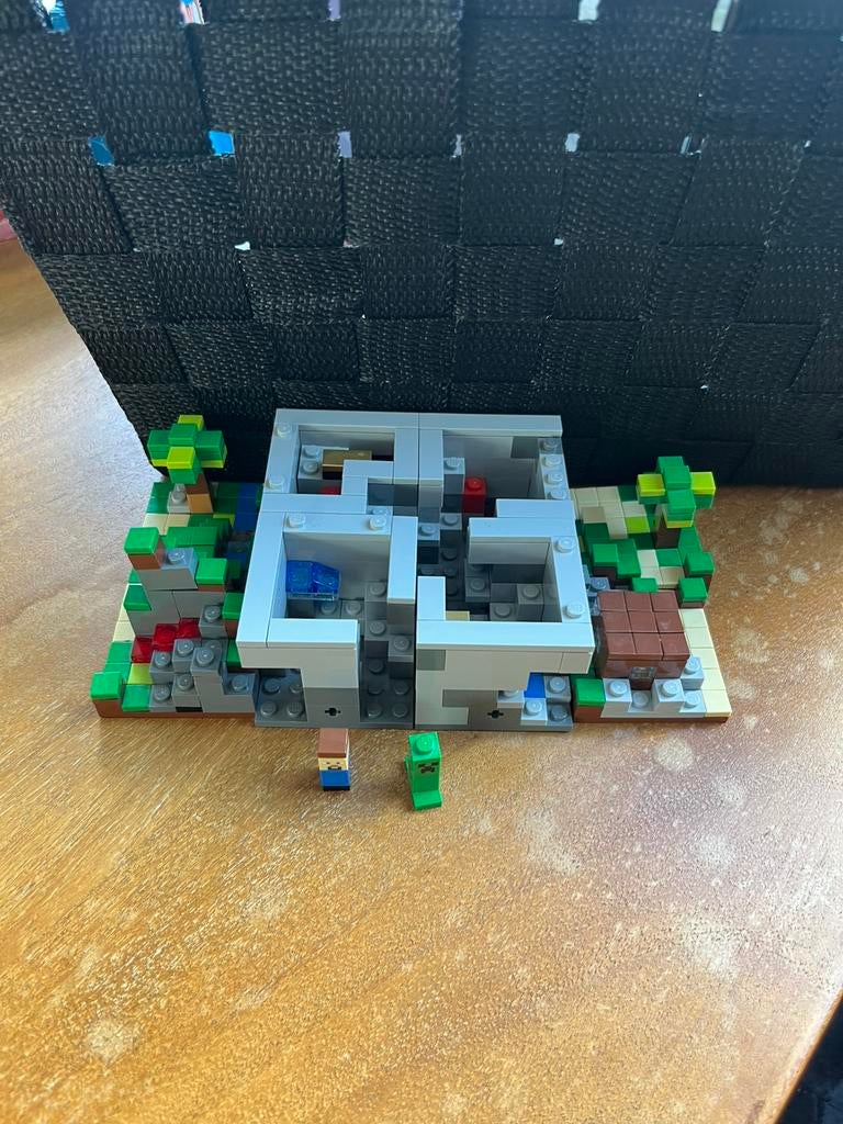Lego minecraft, Ophalen, Zo goed als nieuw