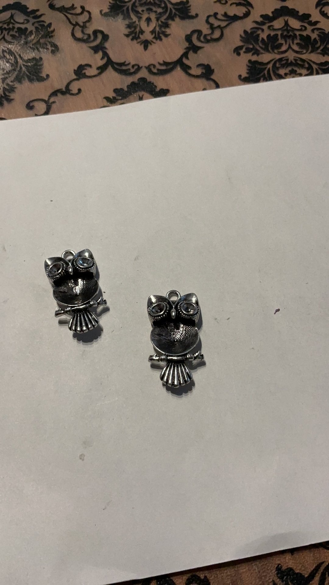 2 hangers voor 0.39, Sieraden, Tassen en Uiterlijk, Kettinghangers, Ophalen of Verzenden, Zo goed als nieuw