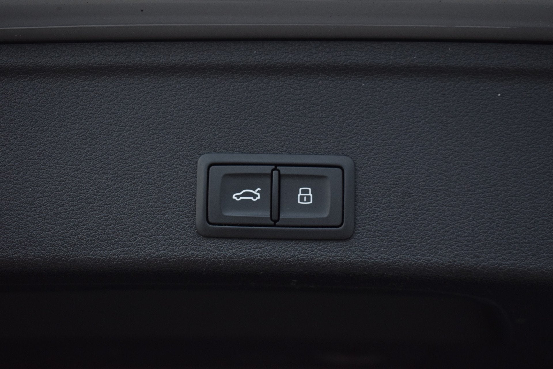 Foto 48 van Audi RS4 2.9 TFSI 450pk Quattro Pano | HUD | Milltek | 360 c