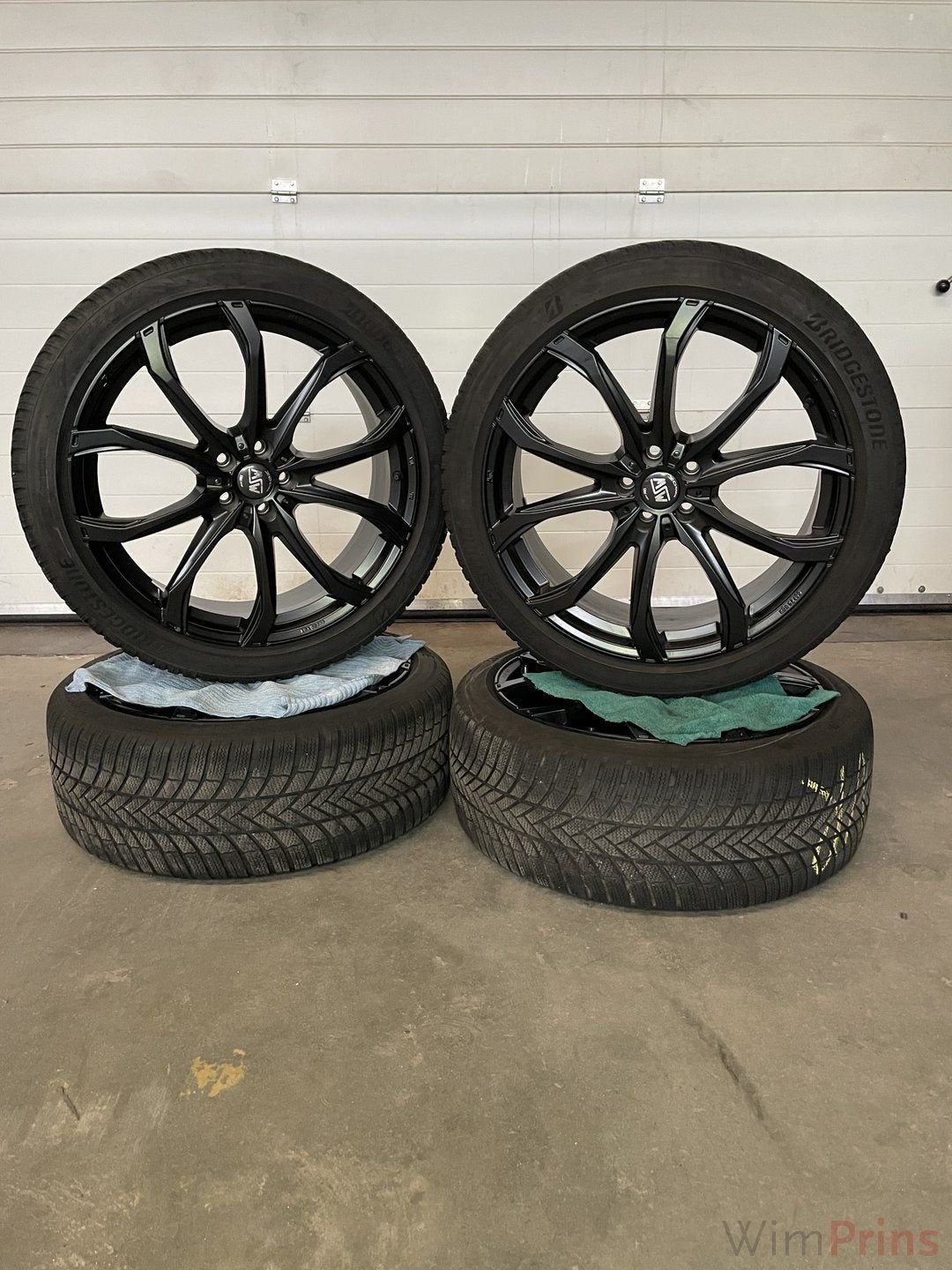 Stelvio Winterset “21, Auto-onderdelen, Banden en Velgen, Banden en Velgen, Winterbanden, Personenwagen, Gebruikt, Ophalen