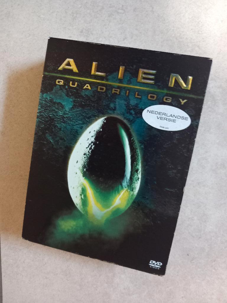 Originele DVD=box "Aliën quadrology", Alle leeftijden, Ophalen of Verzenden, Nieuw in verpakking, Science Fiction en Fantasy