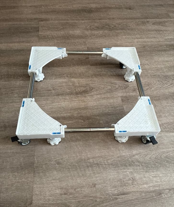 Wasmachineverhoger met wielen en poten - Instelbaar, Witgoed en Apparatuur, Wasmachines, Ophalen of Verzenden, Gebruikt