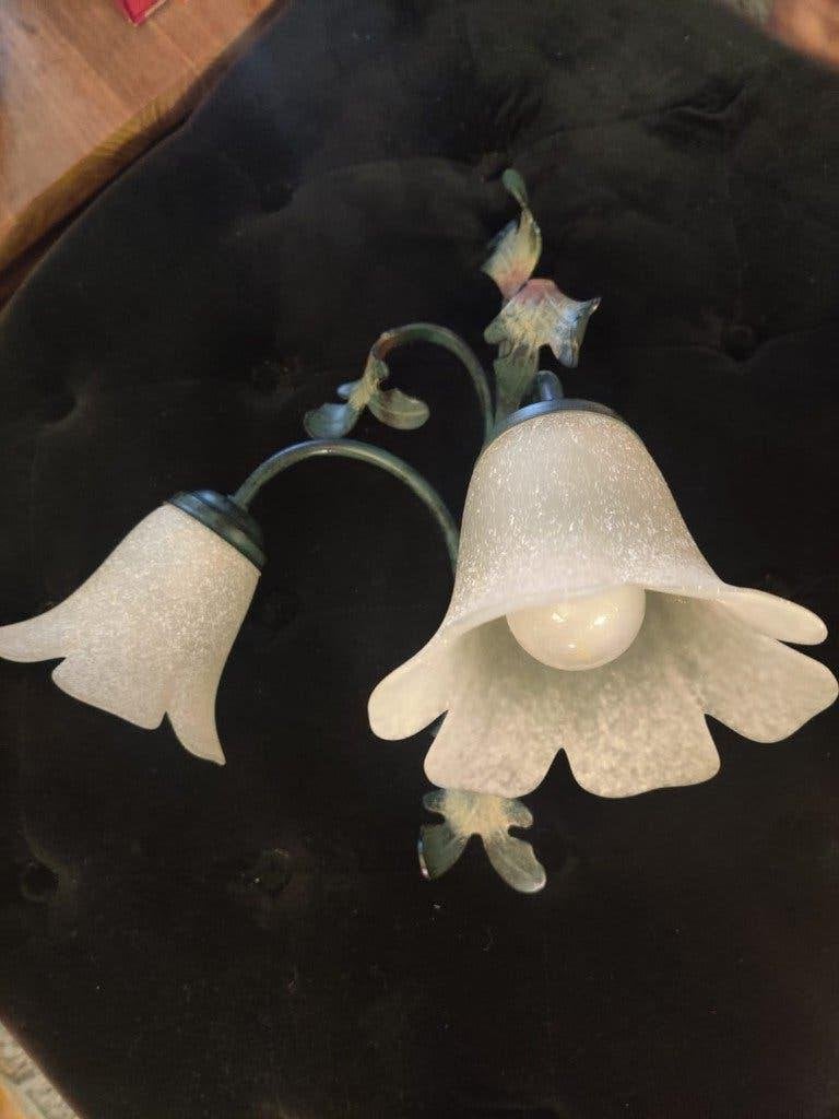 Florentijnse wandlamp met 2 glazen kelken, Ophalen, Zo goed als nieuw, Metaal