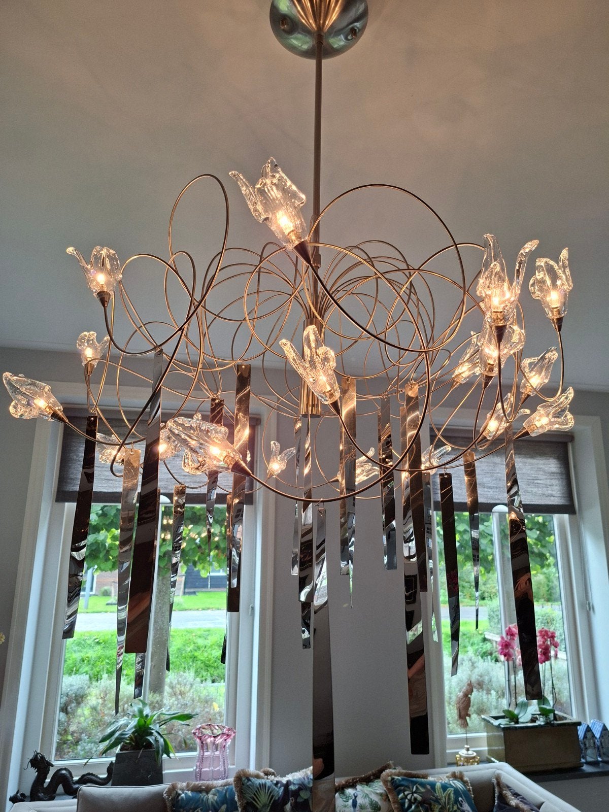 Prachtige exclusieve design kroonluchter Delphinium stijl s, Ophalen, Modern Design, Luxe, Glamour, Overige fittingen, Zo goed als nieuw