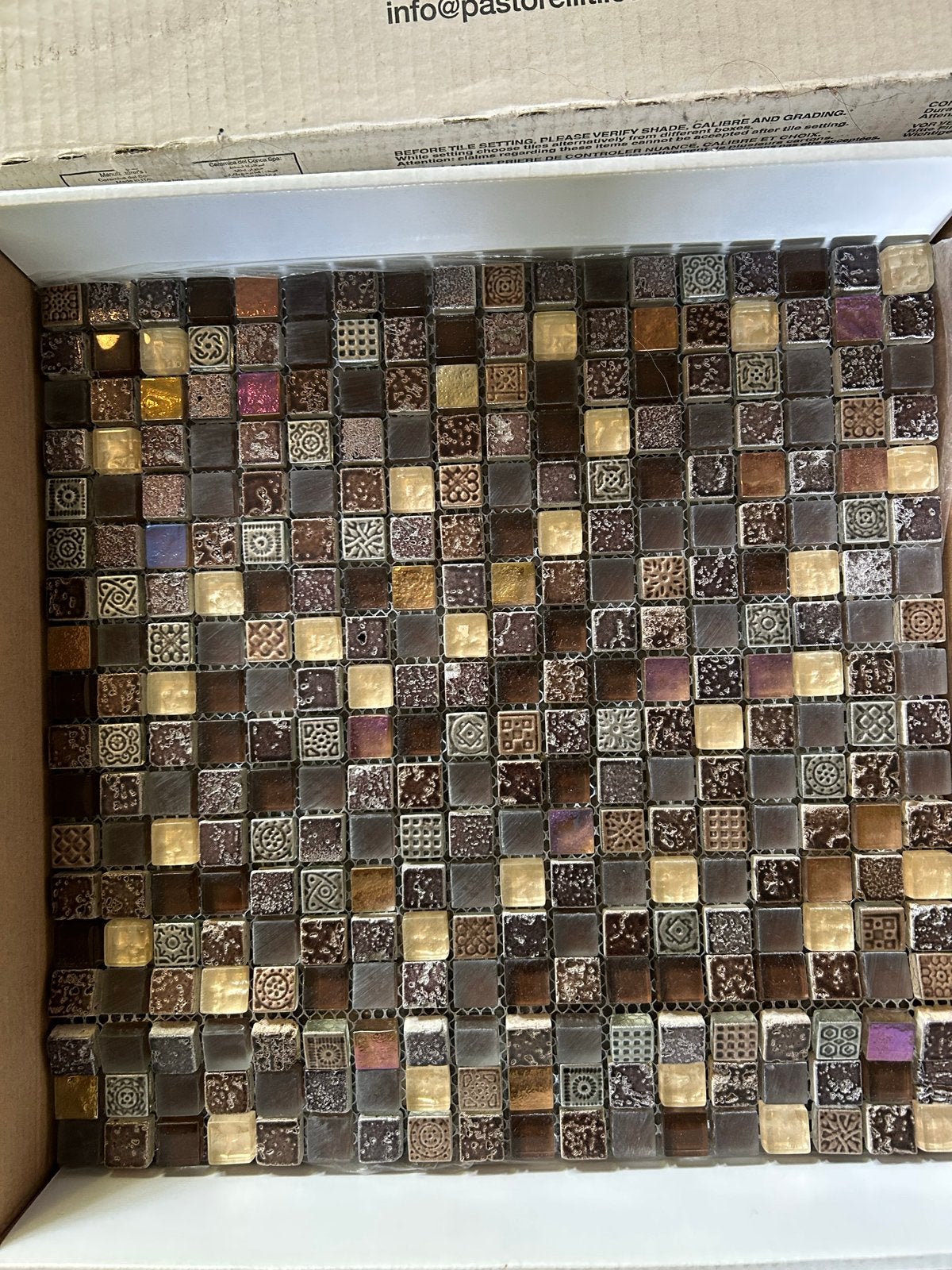 Mozaïek 30x30 en crème tegels 60x30 en 60x60 cm - Nieuw, Ophalen, 60 cm of meer, Keramiek, Nieuw