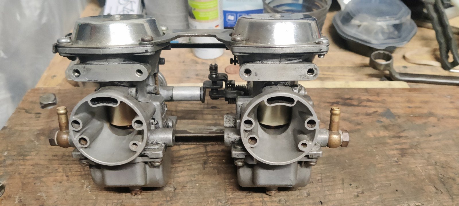YAMAHA XS 650 SE Mikuni carbs 34 mm, Ophalen of Verzenden