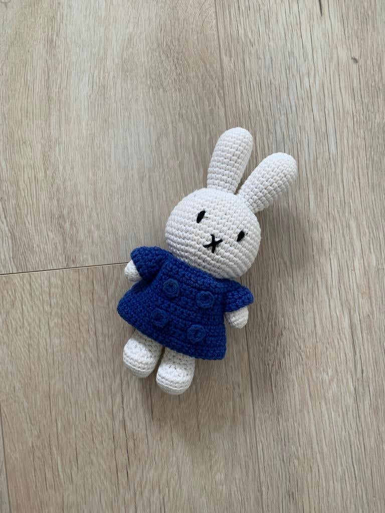 Gehaakte Nijntje knuffel van Just Dutch, Gebruikt, Overige merken, Handgemaakt, Konijn