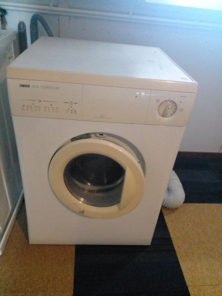 Wasdroger Zanussi, Ophalen, Gebruikt, Luchtafvoer, 4 tot 6 kg
