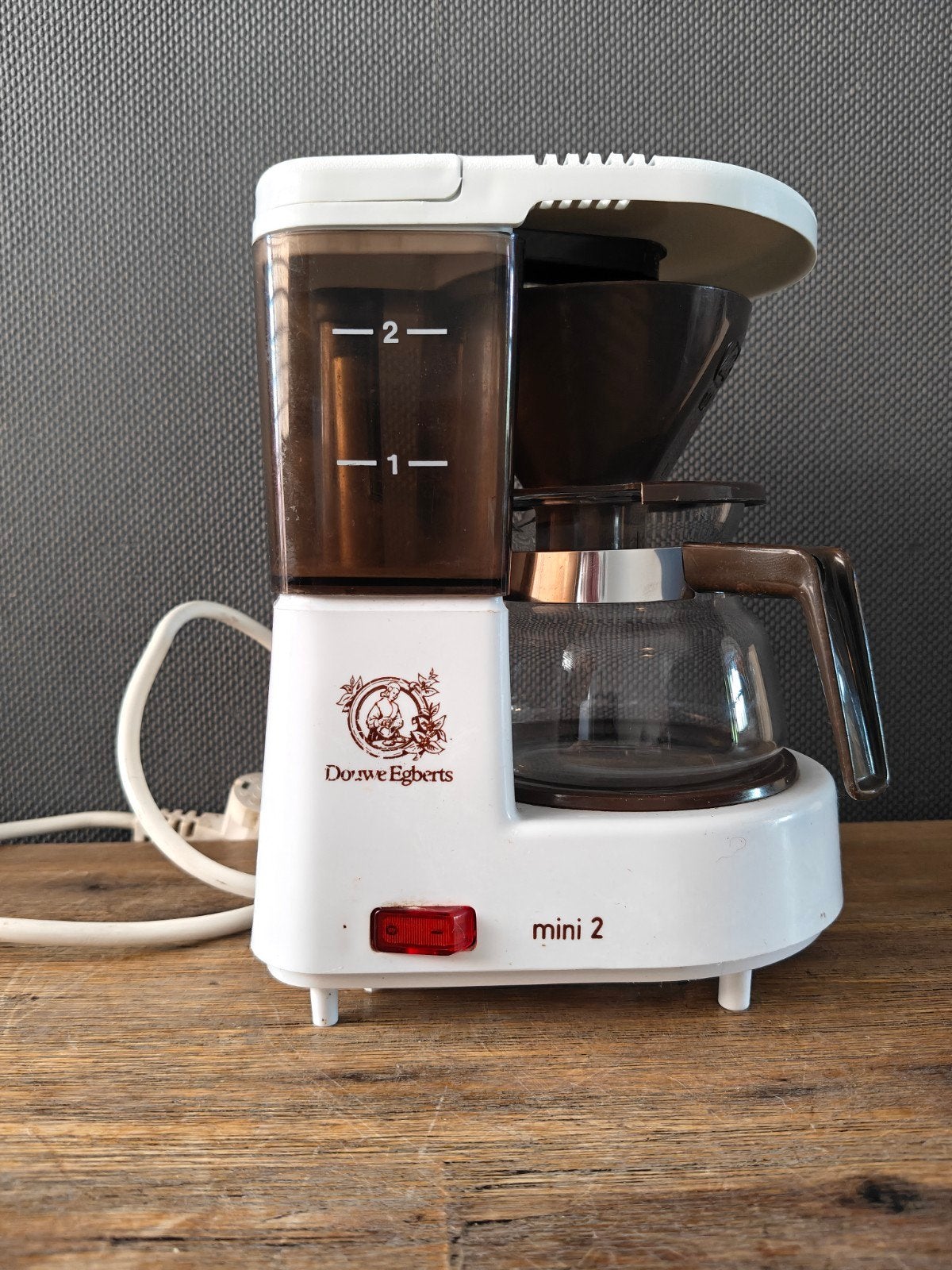 Douwe Egberts Mini 2 Koffiezetapparaat - Gebruikt, Gebruikt, Koffiemachine, Gemalen koffie, Ophalen of Verzenden