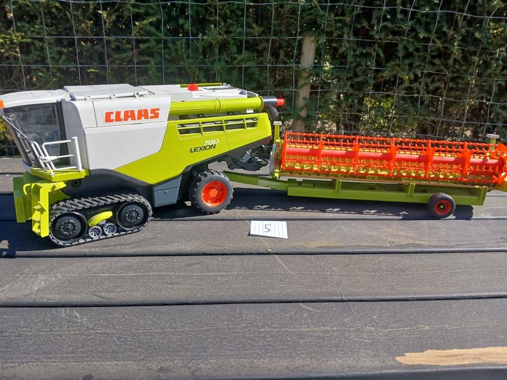 Mooie Claas combine met trailer en maaibek, Ophalen, Gebruikt, Tractor of Landbouw, Overige merken