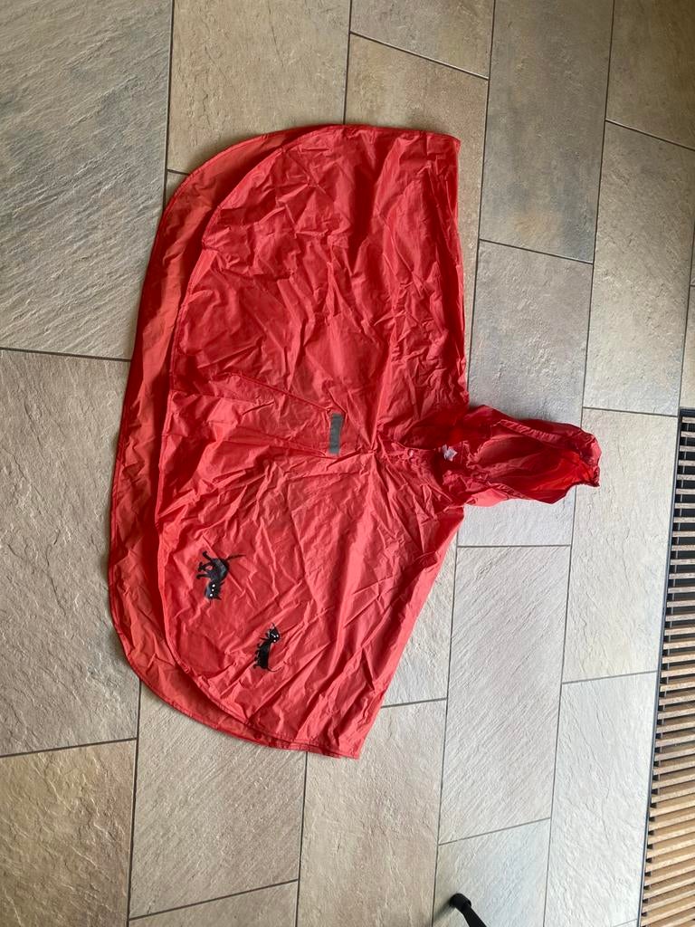 Jip en Janneke kids poncho maat 110/128, Ophalen, Zo goed als nieuw, Regenjas