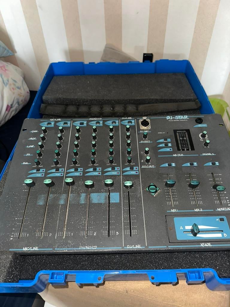 DJ-Star Disco Mixing Console mixer, Ophalen of Verzenden, Zo goed als nieuw, Minder dan 5 kanalen
