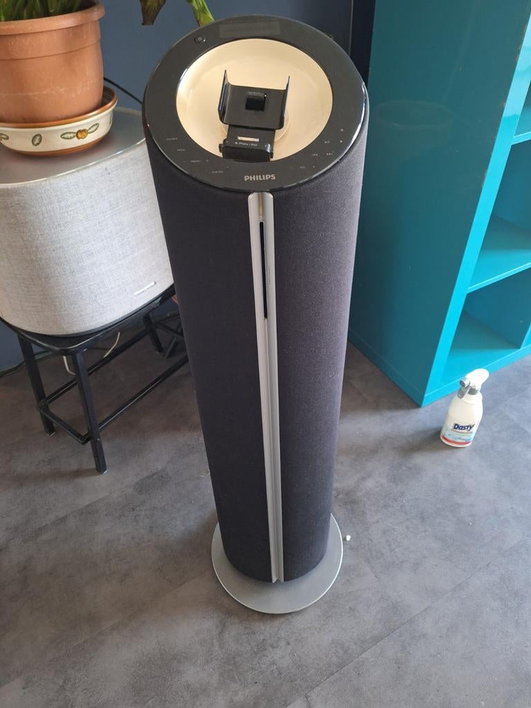 Philips DCM580/12 Sound Tower - iPhone/iPod Dock, CD & USB, Ophalen, Philips, Gebruikt, 120 watt of meer