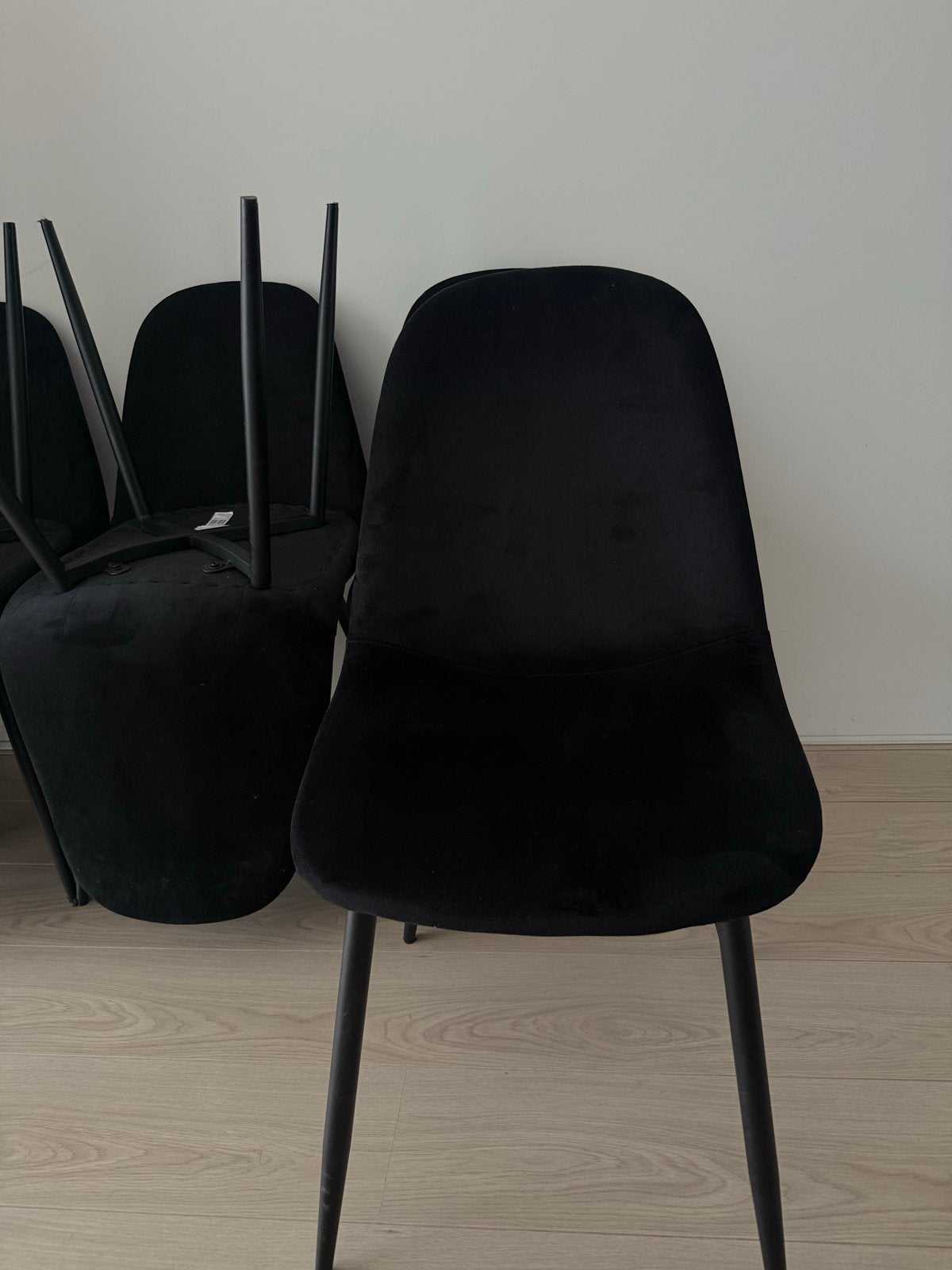 6 Kwantum stoelen zwart velvet, Huis en Inrichting, Stoelen, Ophalen, Gebruikt, Zwart, Stof