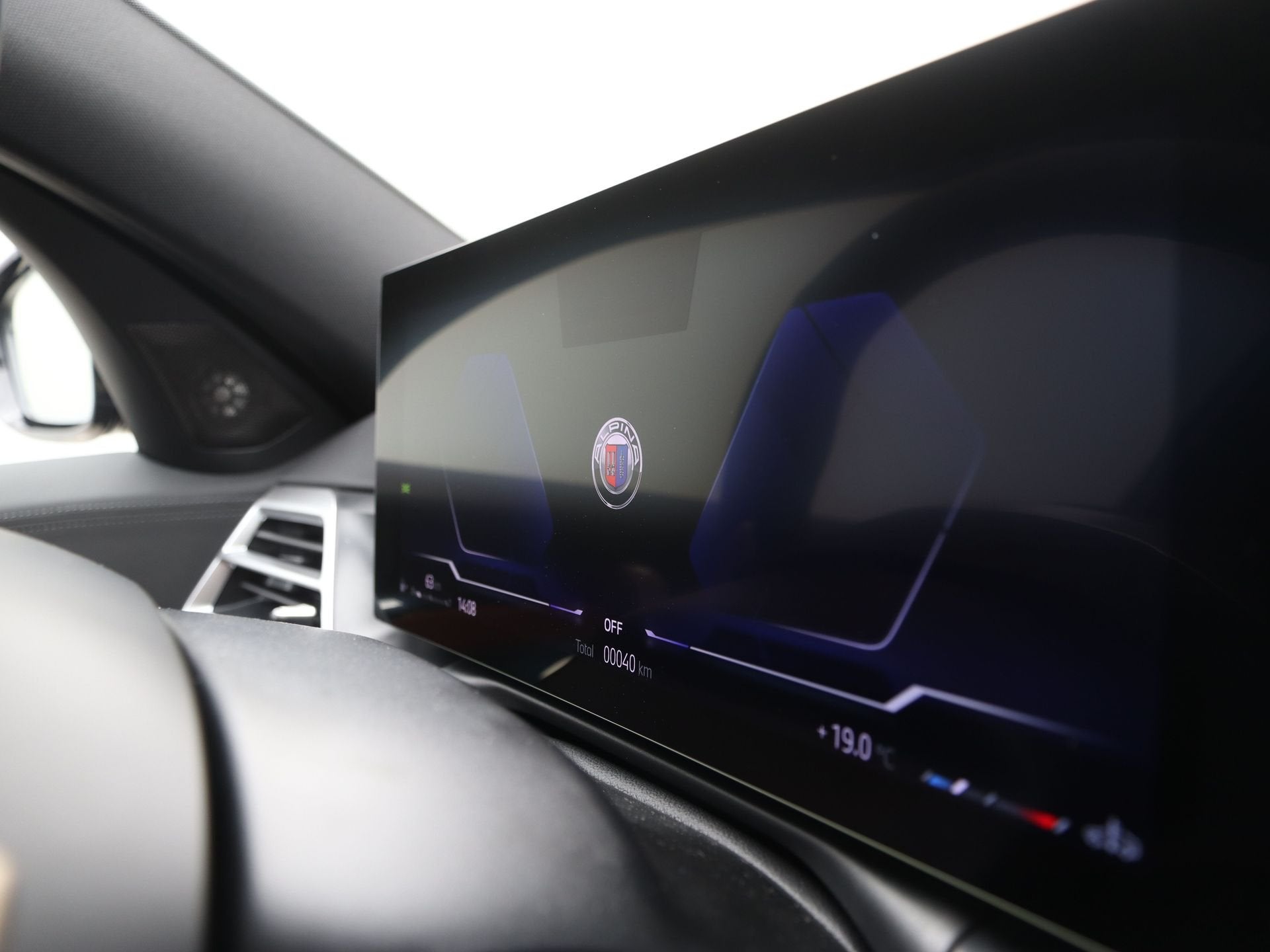 Alpina B3 GT Touring SWITCH-TRONIC Allrad - Black Sapphire /, Auto's, Automaat, Zwart, 2993 cc, Zwart