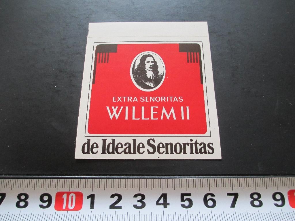 sticker Valkenswaard Extra senoritas WILLEM II  Sigaren *, Ophalen, Zo goed als nieuw