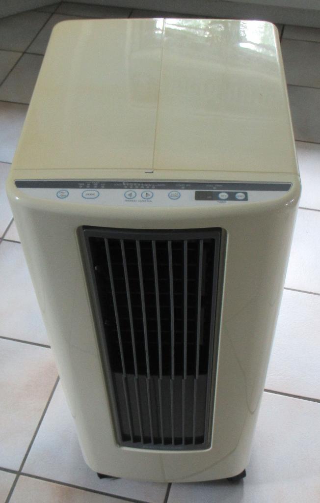 Airco mobiele werkend met slang, Witgoed en Apparatuur, Airco's, Ophalen, Gebruikt, Minder dan 60 m³, 3 snelheden of meer