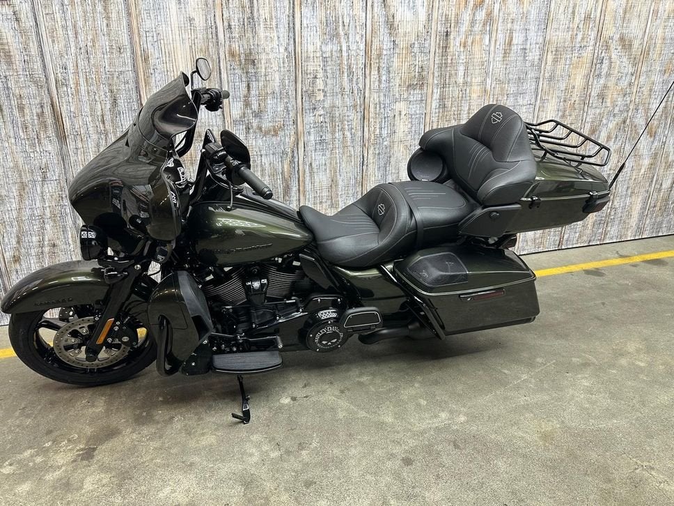 HARLEY-DAVIDSON ELECTRA GLIDE ULTRA LIMITED FLHTK (bj 2020), 2 cilinders, HARLEY-DAVIDSON, Motorrijbewijs A, Bedrijf