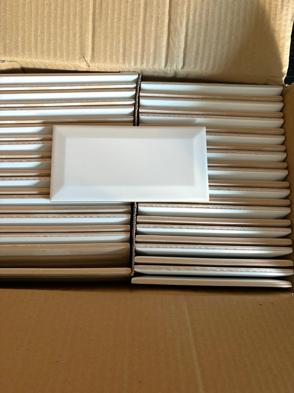 3 dozen witte tegels - Terre d'Azur Carrelage Méditerranéen, Ophalen, Nieuw, Minder dan 20 cm, 20 tot 40 cm