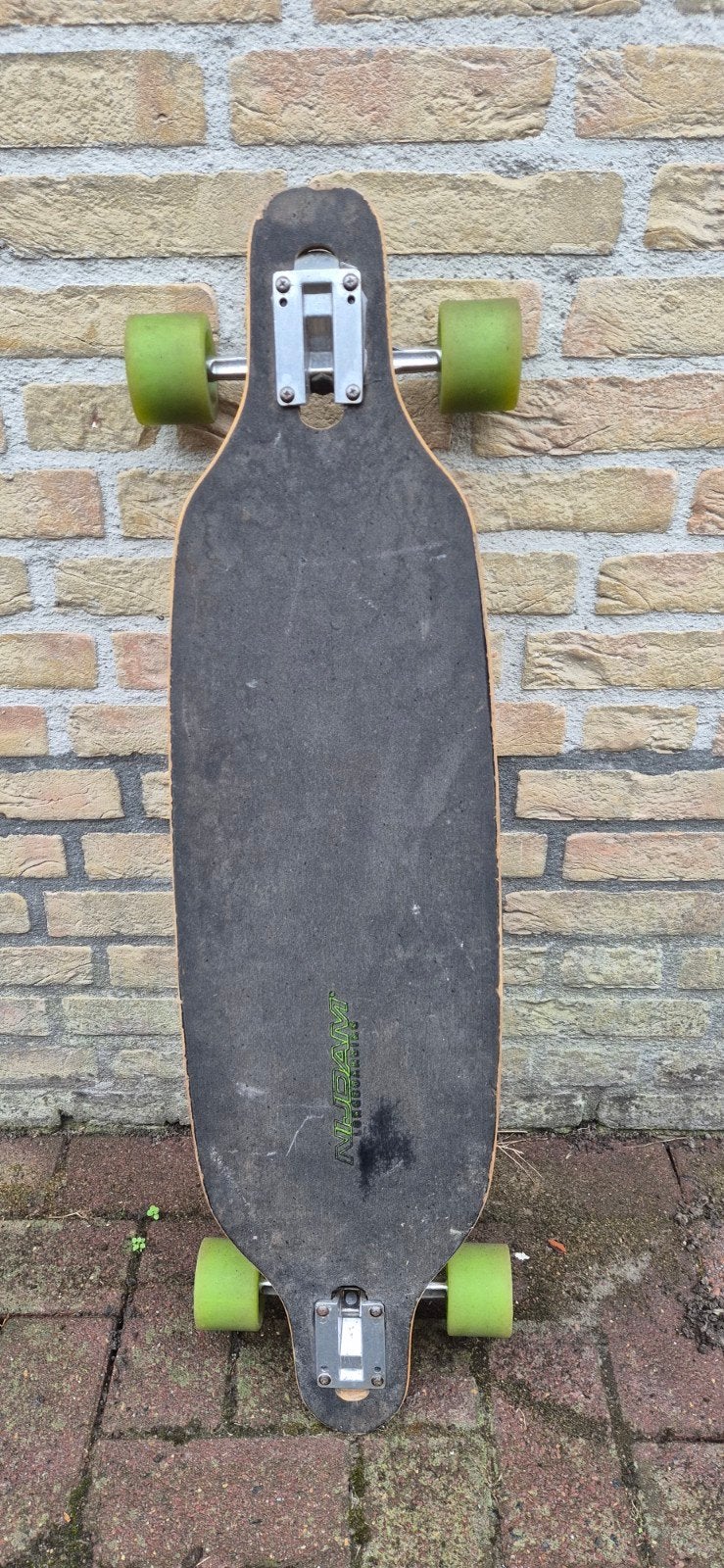 Nijdam longboard - Ideaal voor beginners en gevorderden, Sport en Fitness, Ophalen, Gebruikt, Skateboard, Longboard