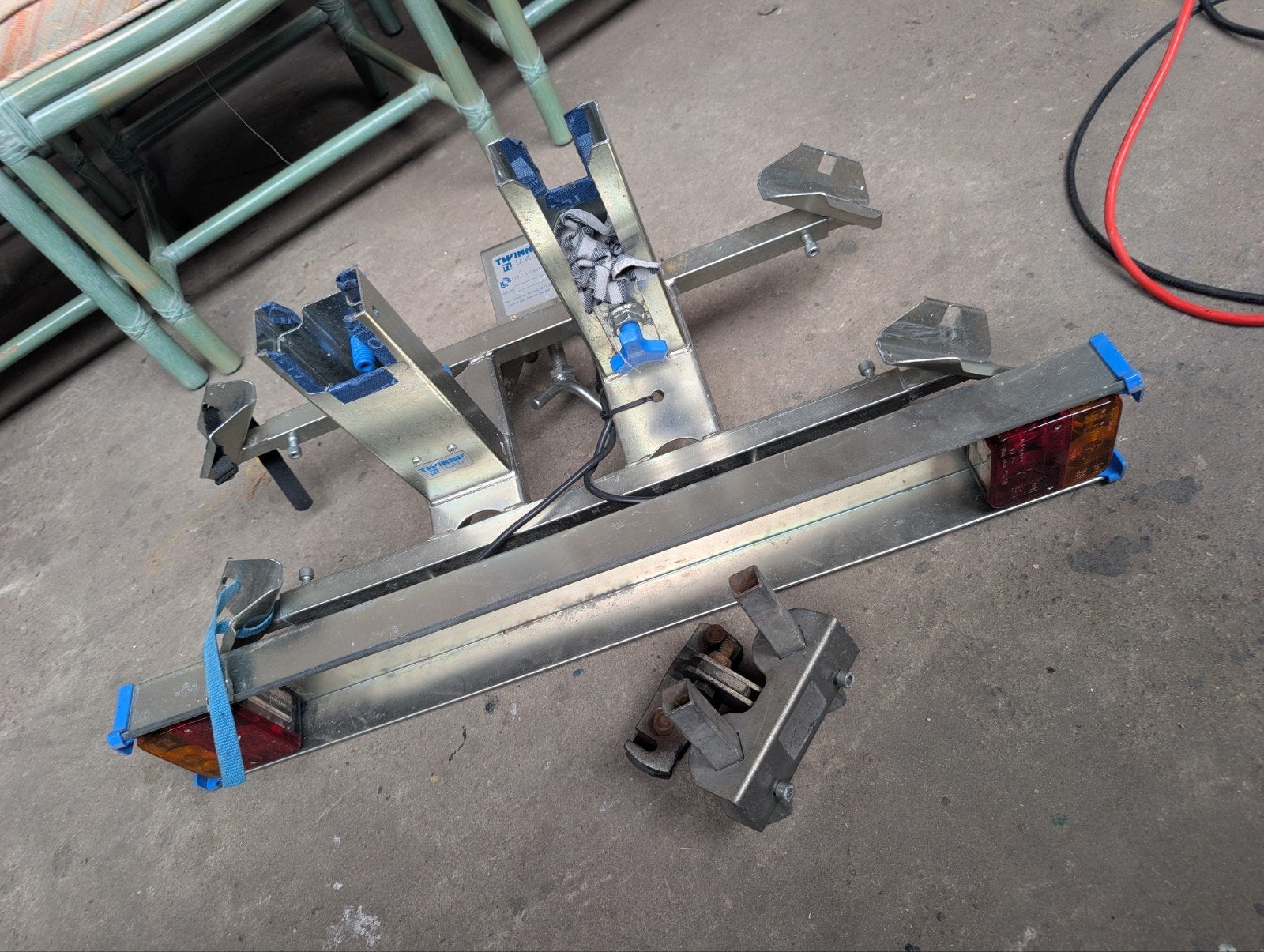 Twinny Load trekhaakdrager voor 2 fietsen, Ophalen, Elektrische fiets, Zo goed als nieuw, 2 fietsen
