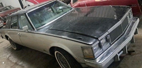 Cadillac Seville V8 – Belgische papieren – Compleet, Auto's, Bedrijf, Te koop