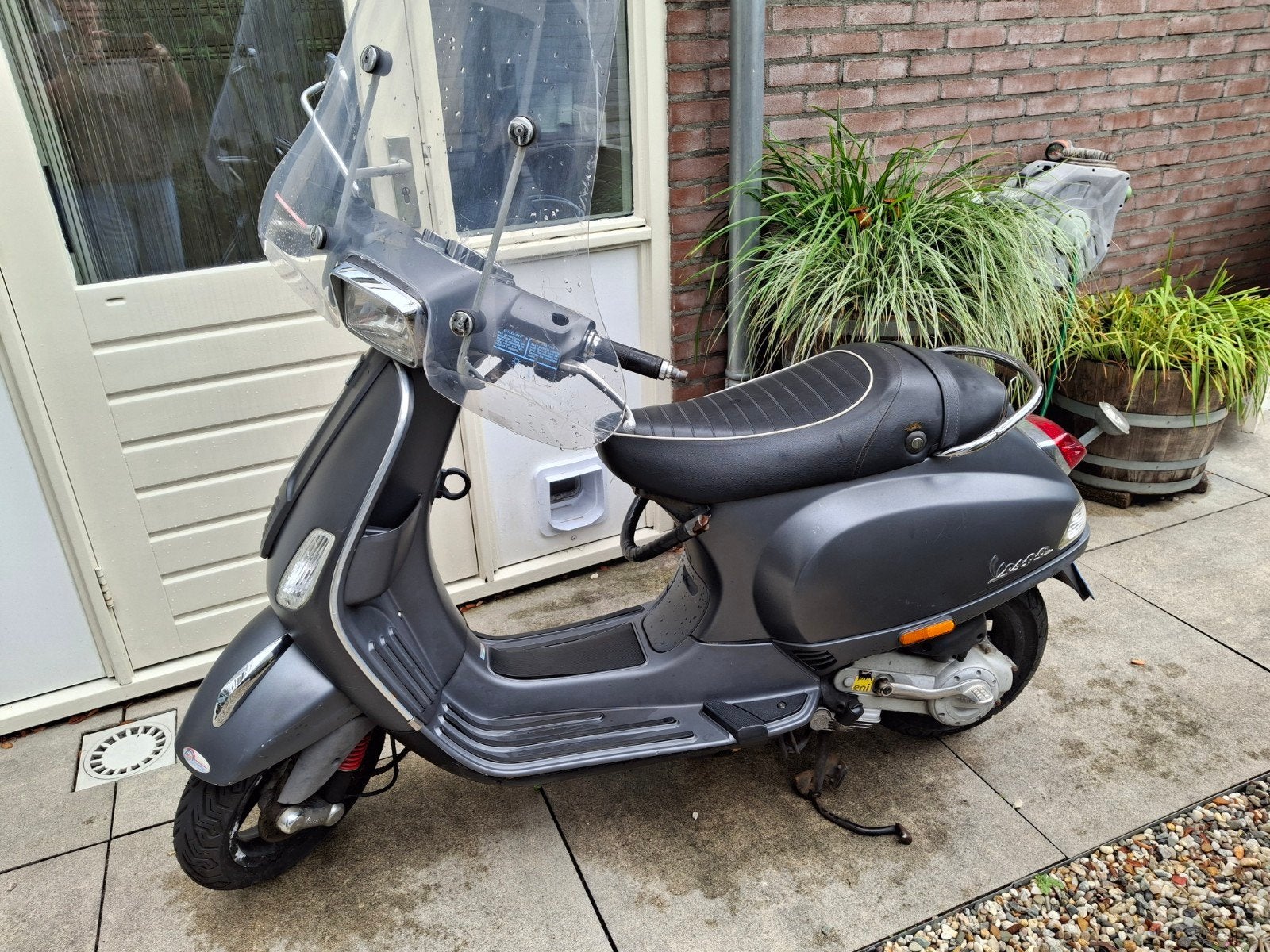 piaggoc38 voor onderdelen, Fietsen en Brommers, Ophalen, Gebruikt, Benzine, Vespa LX