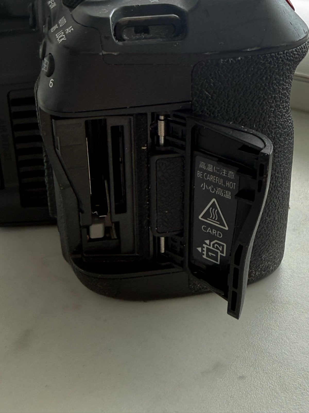 Foto 5 van Canon EOS R5 C - Full-frame Cinema EOS System Camera