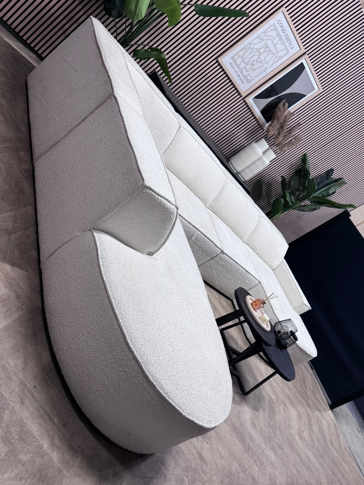 ZGAN Luxe Boucle MICADONI U-Bank - Off White - 370cm, Luxe modulaire elementen u bank hoekbank boucle japandi, -, -, Hoekbank