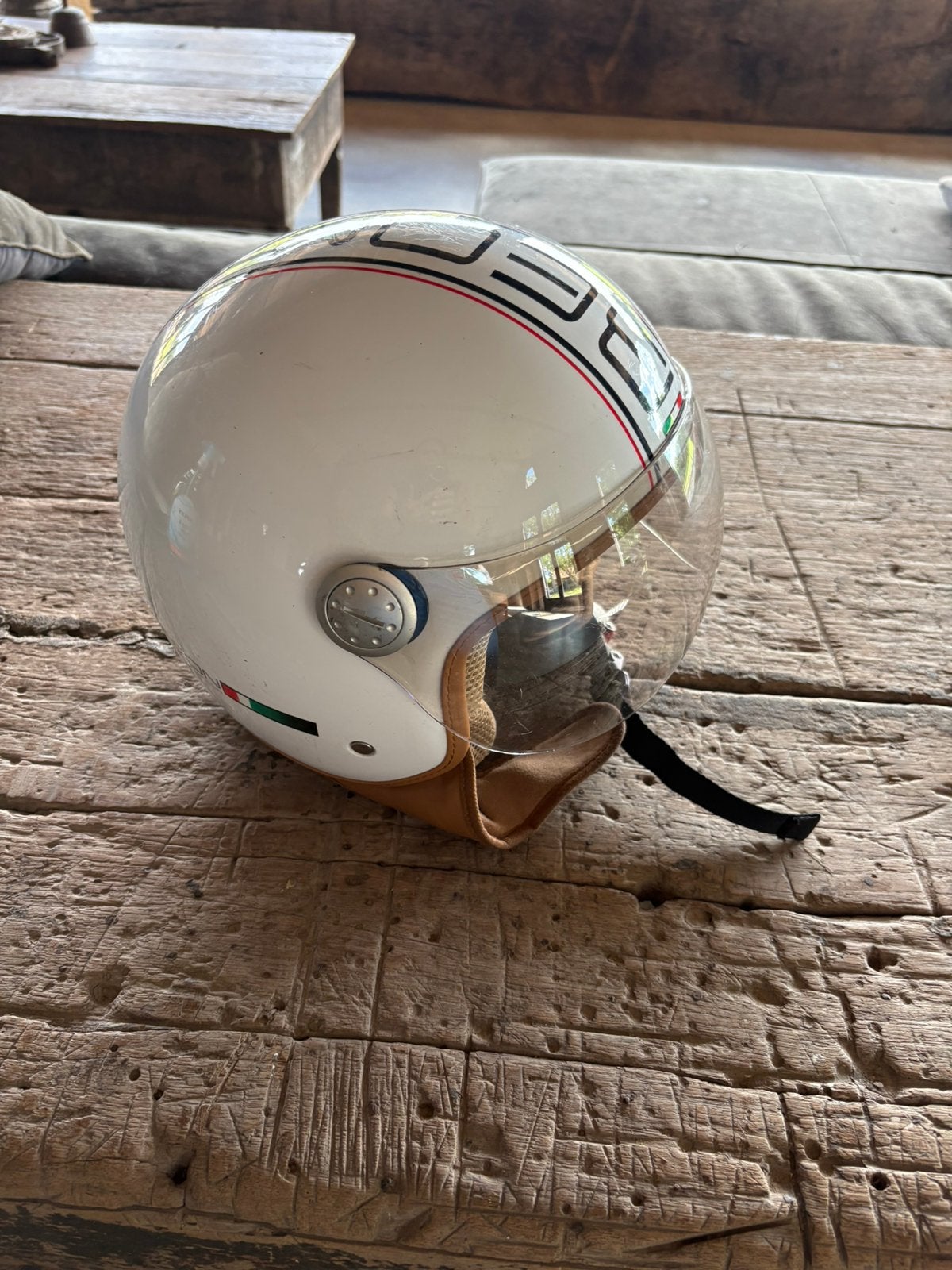 2 x helm beon wit (m ) en zwart (s ), Fietsen en Brommers, Brommerhelmen, Ophalen of Verzenden, Gebruikt
