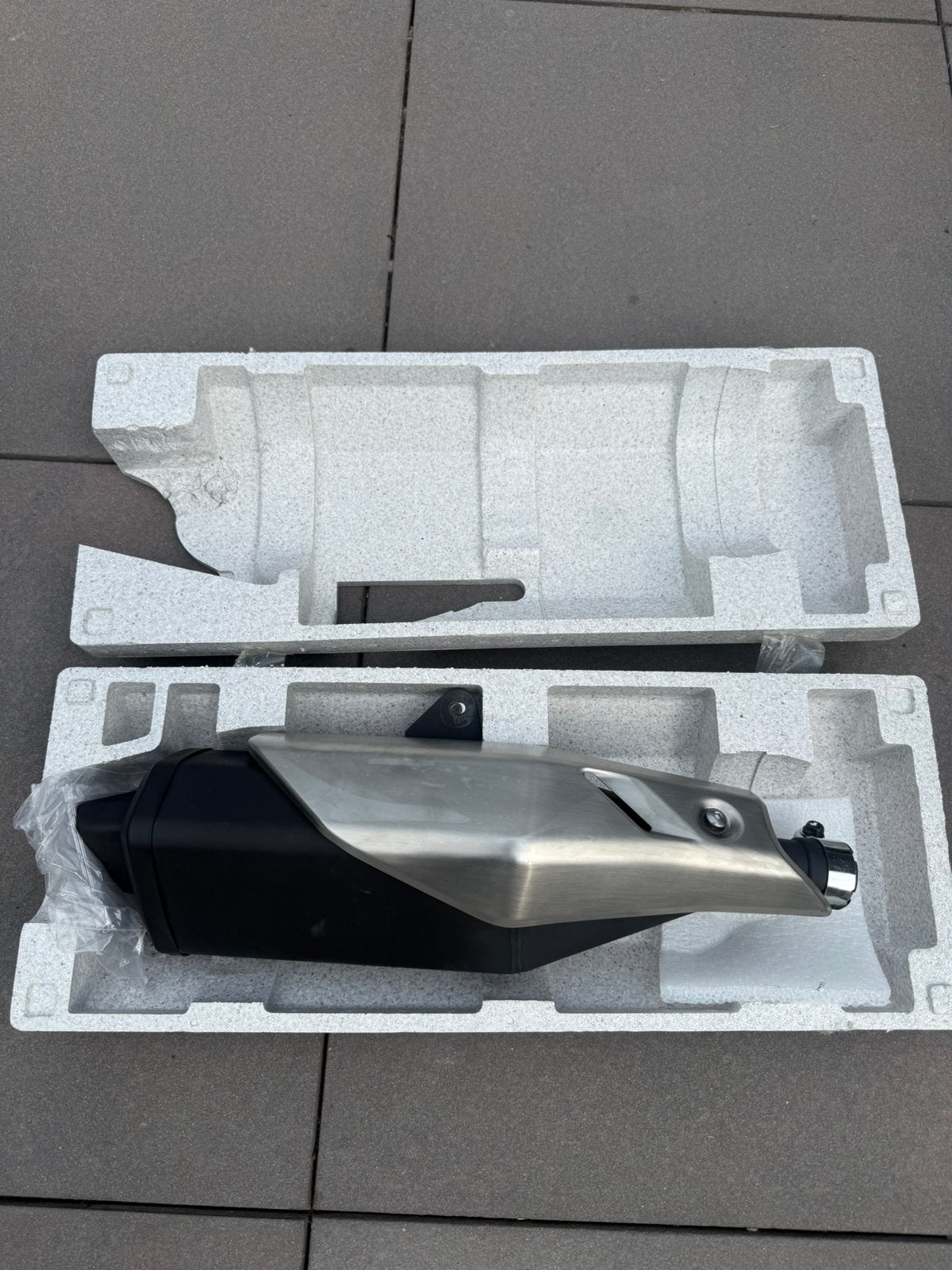 Honda X ADV uitlaat origineel 2025 model, Ophalen, Gebruikt