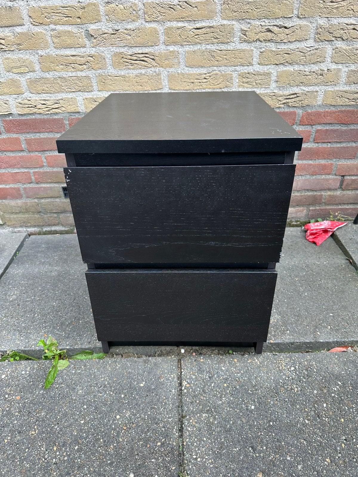 Nachtkastje ikea donkerbruin, Ophalen, Zo goed als nieuw, Minder dan 45 cm