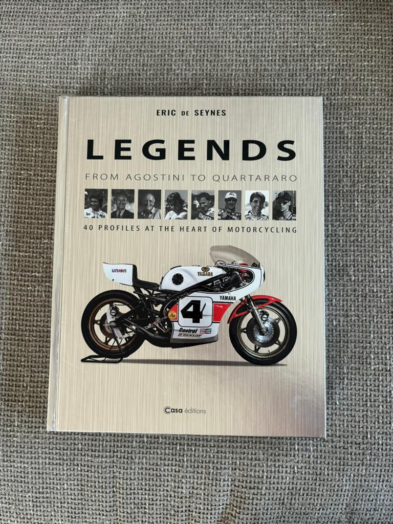 Gesigneerd tafelboek Eric de Seynes Legends Yamaha boek, Boeken, Ophalen of Verzenden, Zo goed als nieuw, Merk of Model