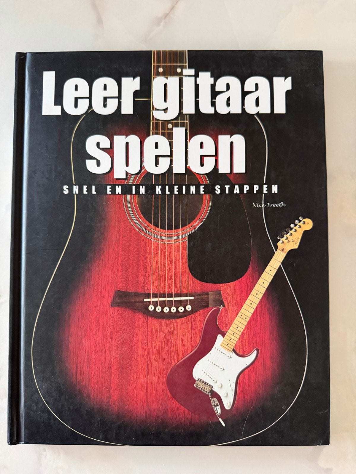 Leer gitaar spelen - Snel en in kleine stappen