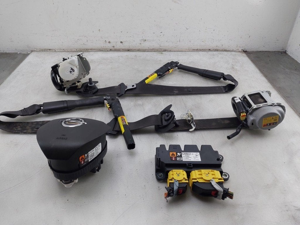 Airbag Set + Dashboard Opel Astra K Sports Tourer 39030033, Auto-onderdelen, Gebruikt, Bahnhofsplatz, Rüsselsheim am Main 65423, , Duitsland