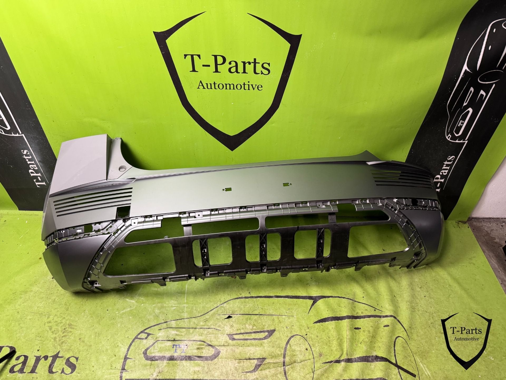 hyundai ioniq 5 achterbumper bumper, Gebruikt, Heolleung-ro 12
06797  Seoul, Ophalen of Verzenden, Info@hyundai.com