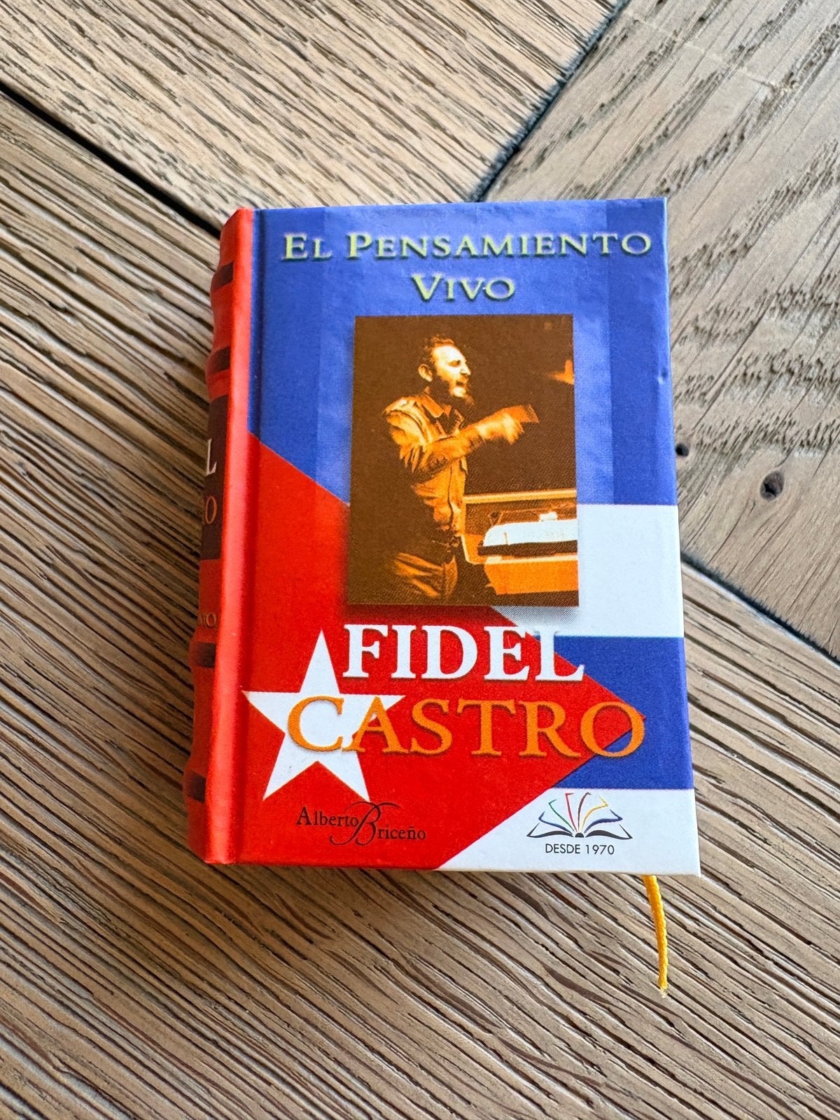 Miniboekje Fidel Castro, Ophalen, Nieuw, Politiek